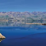 Amazing In Pag With House Sea View Apartament Bosana