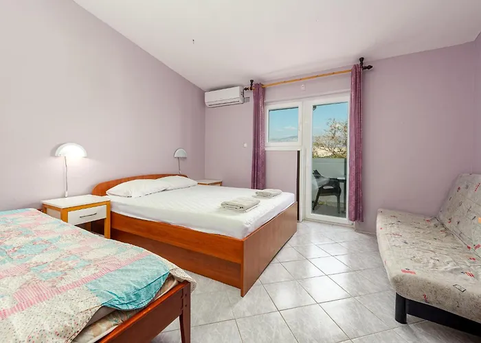 Lejlighed Cozy In Pag With Wifi